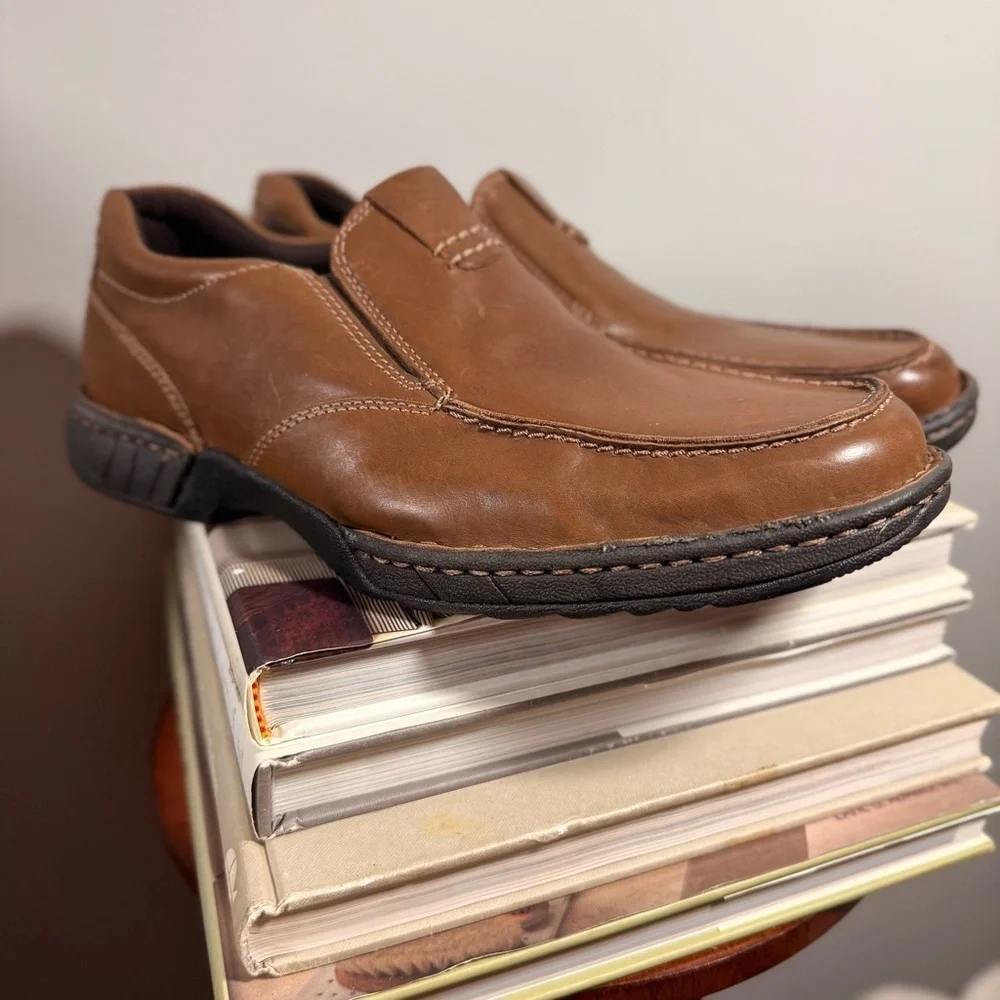 Rockport Size 10 Men's Brown Leather Slip-On Shoes